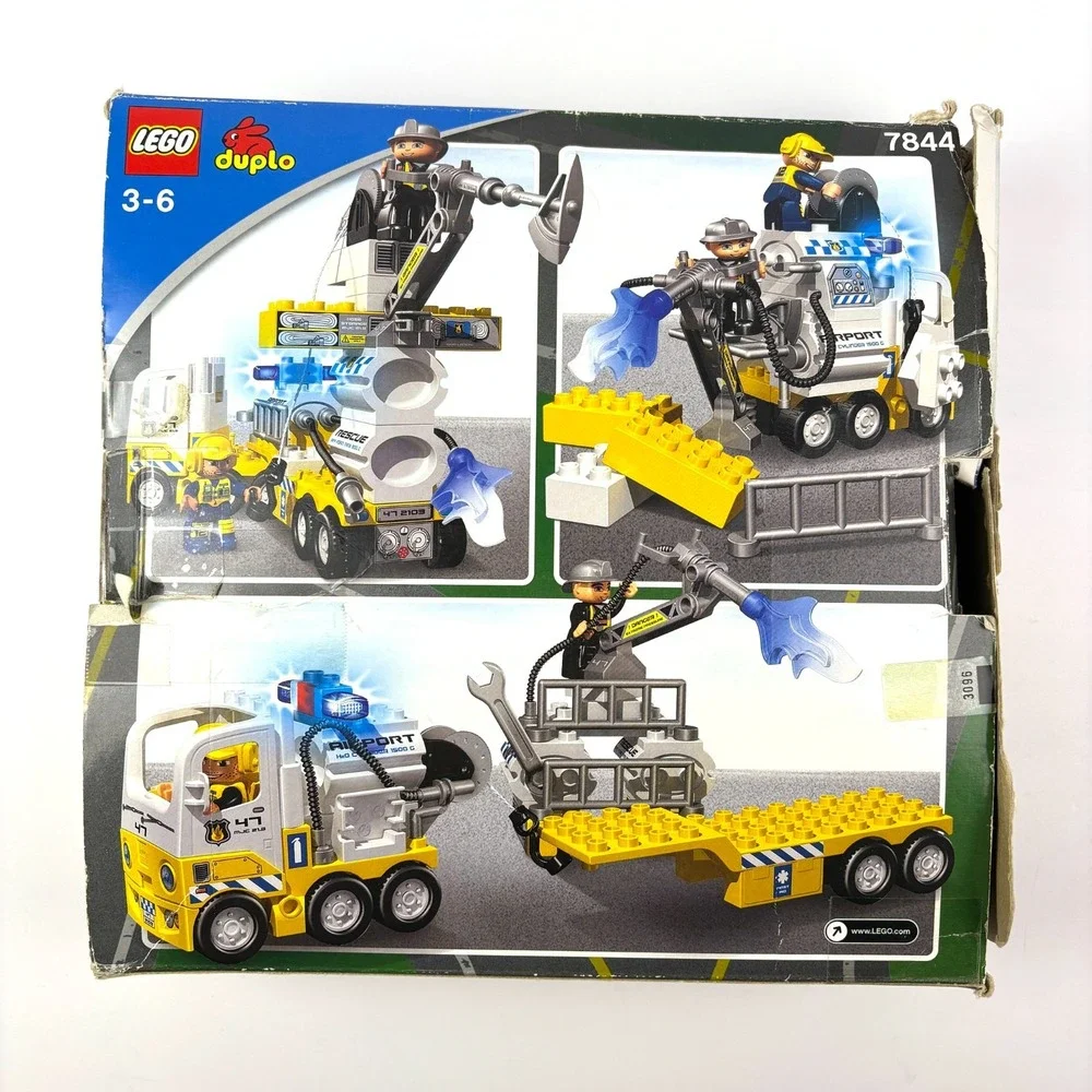 VTG‎ Lego Duplo 7844 Airport Rescue Truck Box Minifigures Partial Manual *READ